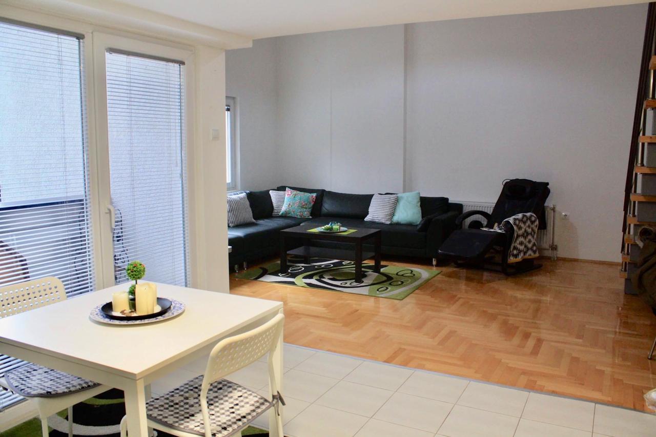 Regina'S Apartments 斯科普里 外观 照片