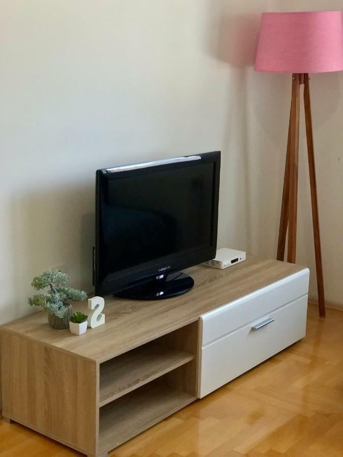 Regina'S Apartments 斯科普里 外观 照片